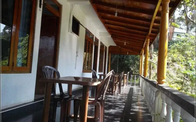 Soorya Guest Inn