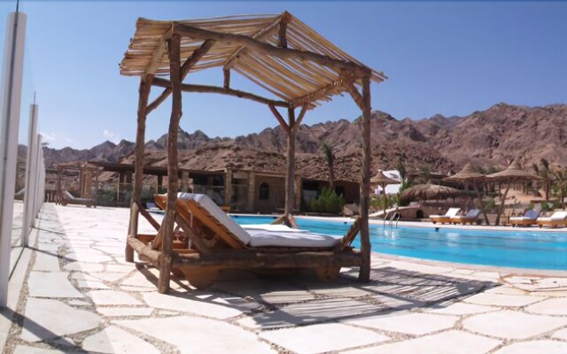 Canyon Estate Kite & Dive Beach Hotel Residence
