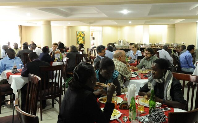 Afrique Suites Hotel