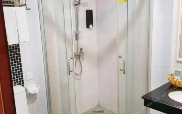 Aijia Business Hotel