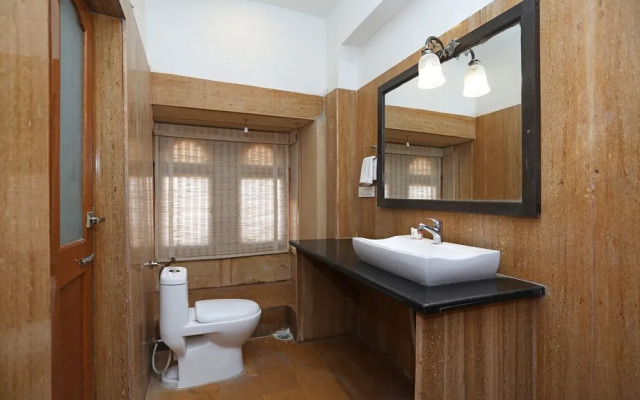 OYO 8100 Hotel Naman Haveli