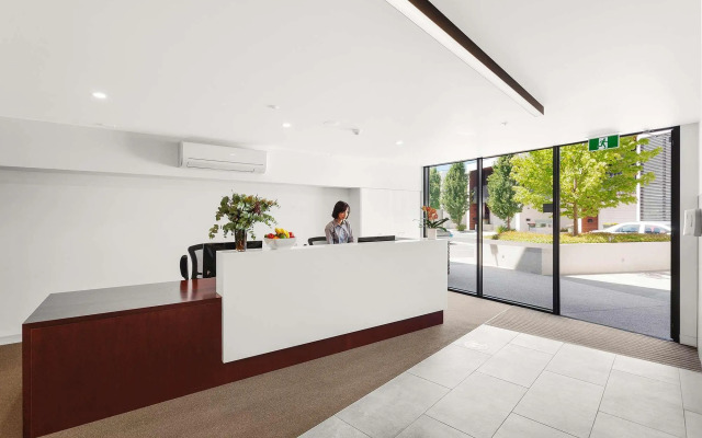 Clayton Serviced Apartments