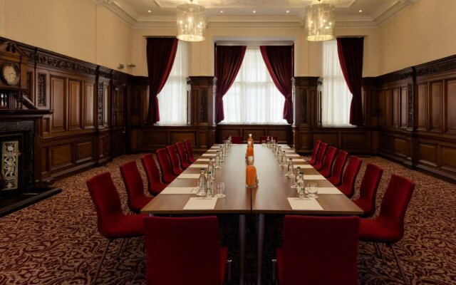Leopold Hotel