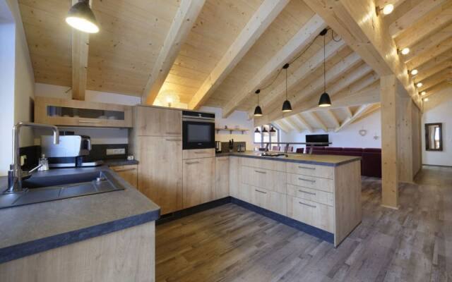 Partnachklamm Comfortable Holiday Residence