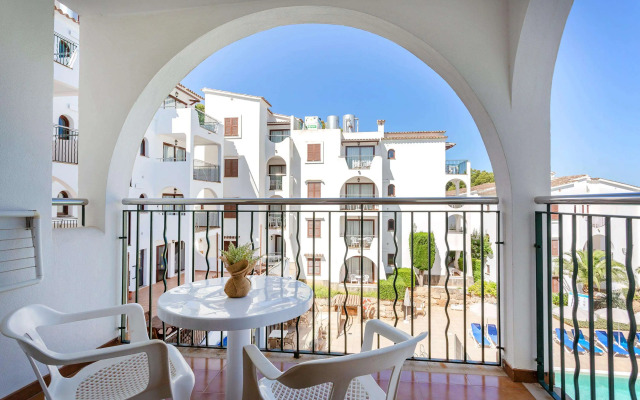 Flipflop Surfing Playa Apartments