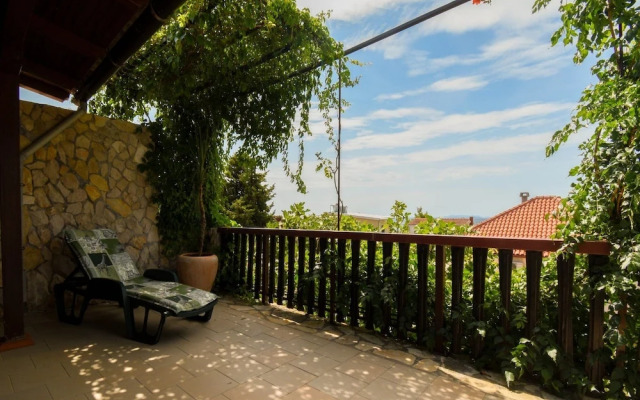Apartment Kostanjevac