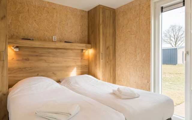 Modern Chalet With Dishwasher, Near the Hunebedcentrum