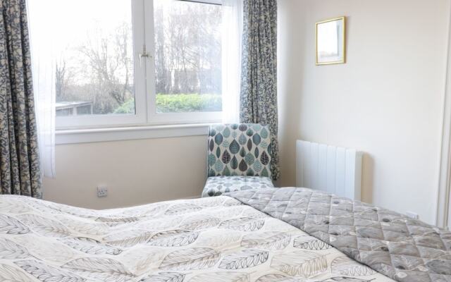 4/1 Orchard Brae, Edinburgh