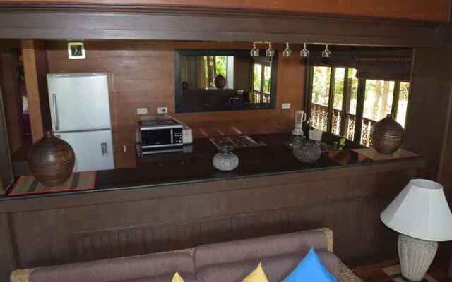 4 bedroom beachfront Villa 3 SDV024-By Samui Dream Villas