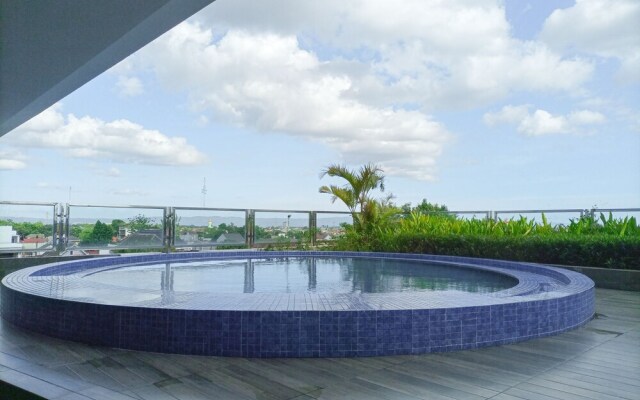 Elegant And Minimalist Studio At Mataram City Apartment