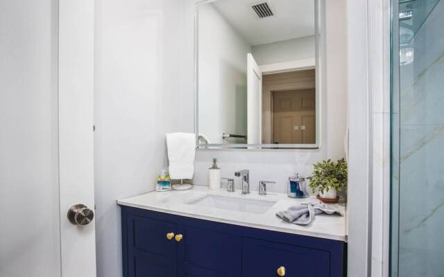 Pelican Gardens 7 By Lido Beach