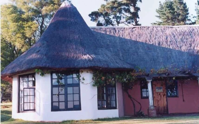 Antbear Drakensberg Lodge