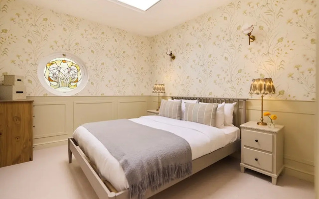 Belsize Park Eton Elegance