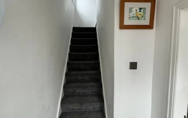 Hartlepool - 2 Bedroom - Near Seaside - Sleeps 5