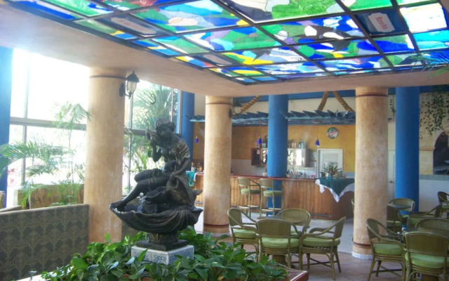 Gran Caribe Sun Beach