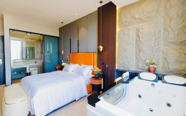 New Century Dalat Hotel