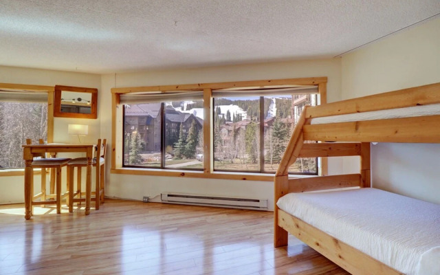 Pet-friendly Very Spacious Condo - BE108 by RedAwning