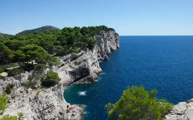 Apartments Biograd