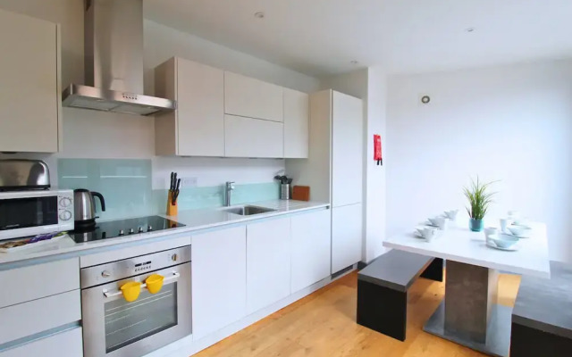 Canning Town by Viridian Apartments