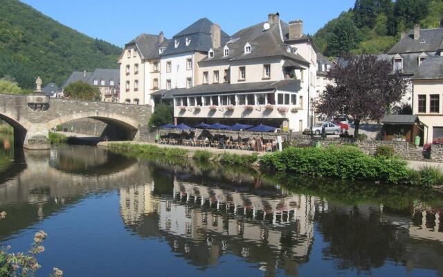 Auberge De L'Our Hotel