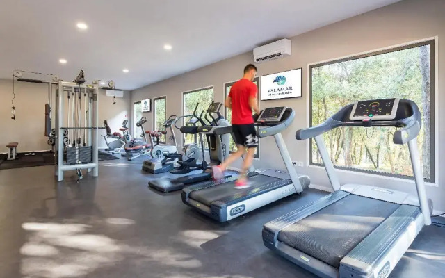 Отель Valamar Club Tamaris Hotel