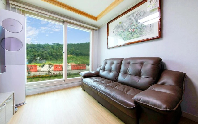 Samcheok Flower Pension