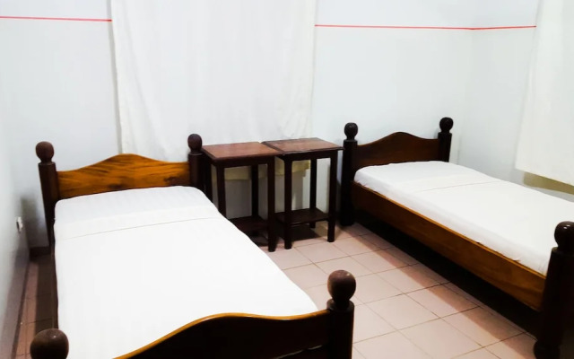 Academia Hotel