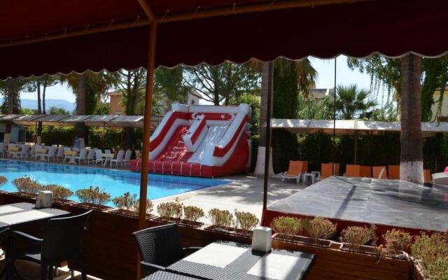 Papatya Hotel