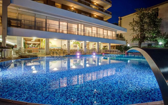 Hotel Gambrinus Tower Resort