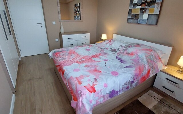 Stunning 3-bed Apartment in Opatija With Terrace