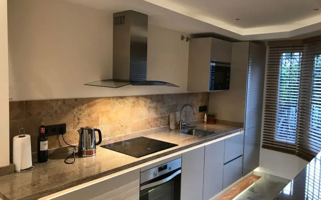Cabopino/townhouse/marbella/sleeps6/pool