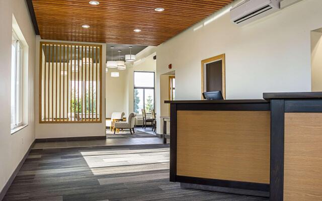Quality Inn & Suites Clackamas – Portland