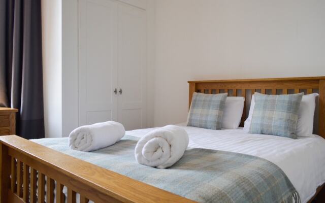 Modern 3 Bedroom Home in Morningside