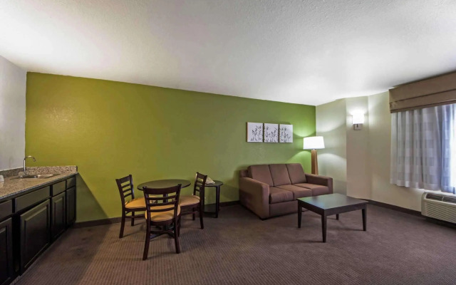 Sleep Inn & Suites Tulsa Central I-44