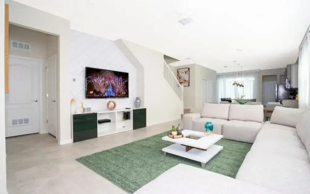 7316 Luxury Home 5BD Near Disney
