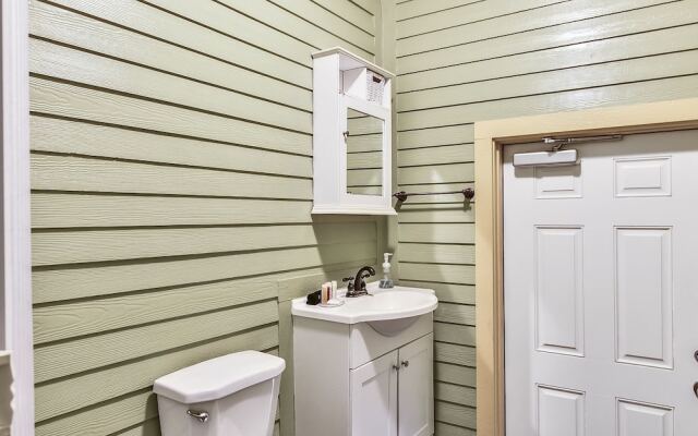 Sea Pearl 6 Bedroom Home