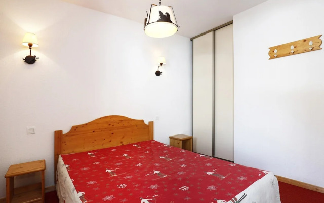 Apartment in French Alps With Pool & Ski Access