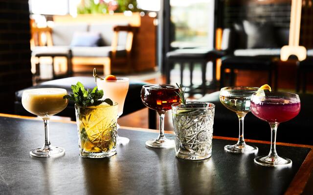Kimpton Journeyman Hotel by IHG