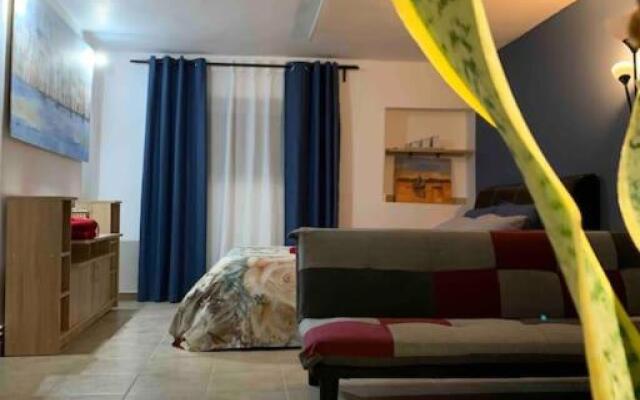 Anemomylos apartment by the sea