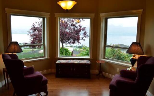 Bella Luna Bed And Breakfast