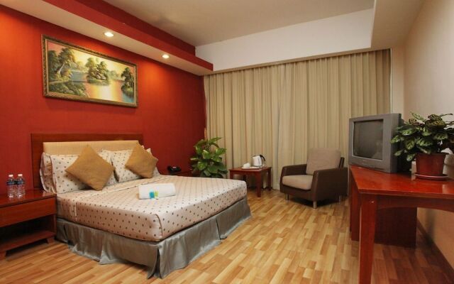 Mayres Hotel Kota Tinggi
