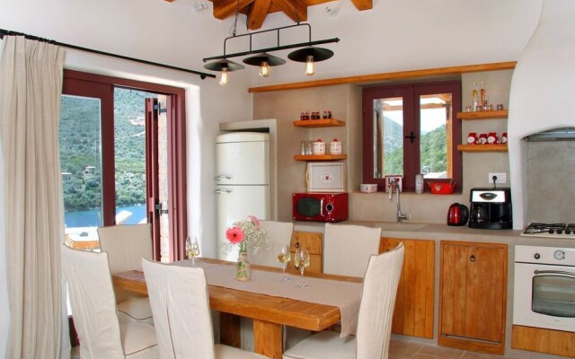 Amapola Villas - Phos