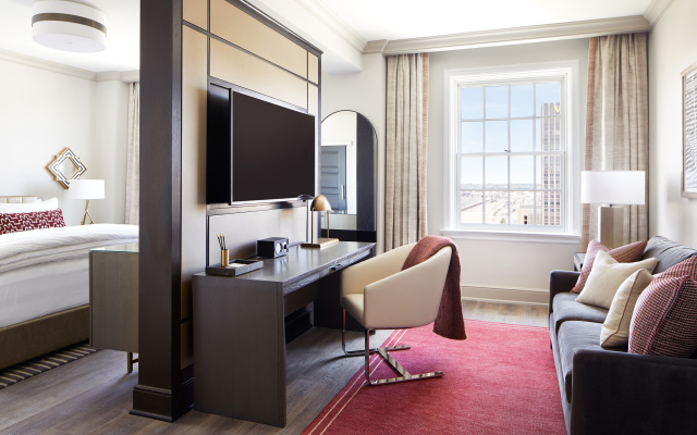 The Plaza Hotel Pioneer Park