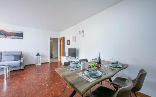 Lido Apartment