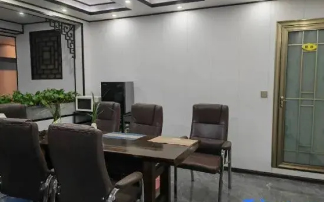 Phoenix Wanfeng Yushe Light Luxury Homestay (Hongqiao Branch, Fenghuang Ancient Town)
