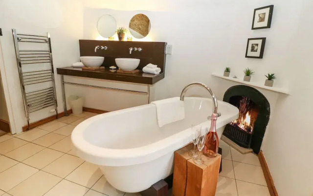 Castle Combe Cottage