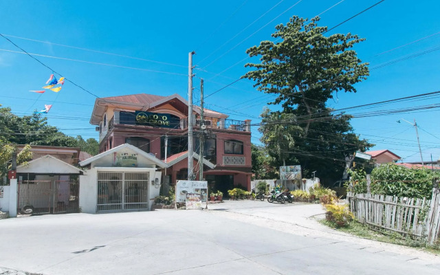 OYO 426 Coco Grove Tourist Inn