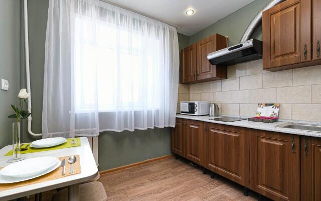 В гости на улице Челюскинцев 14/1