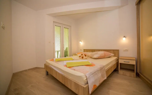 Saga 2 - With Swimming Pool - A8