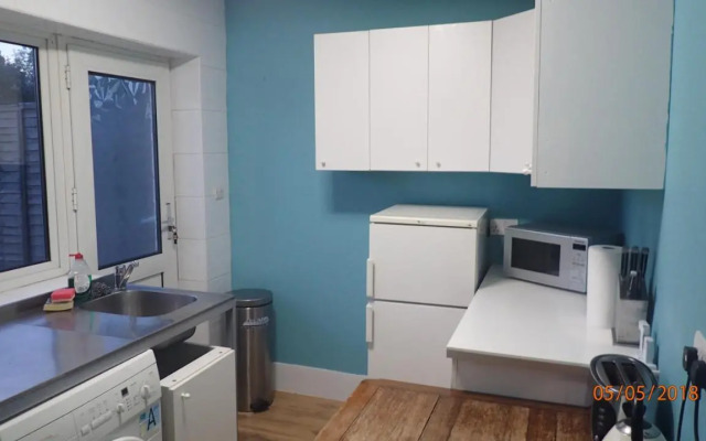 Hill Apartments